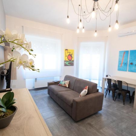 Casa Vacanze Family House Posizione Centralissima شيفيتافيكْيا المظهر الخارجي الصورة