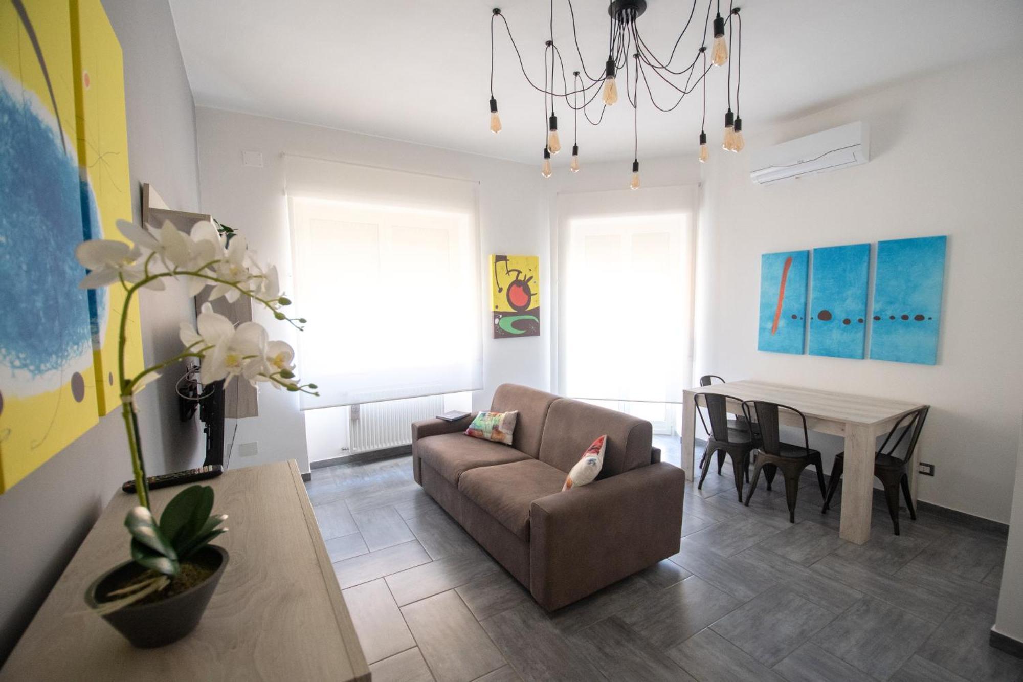Casa Vacanze Family House Posizione Centralissima شيفيتافيكْيا المظهر الخارجي الصورة
