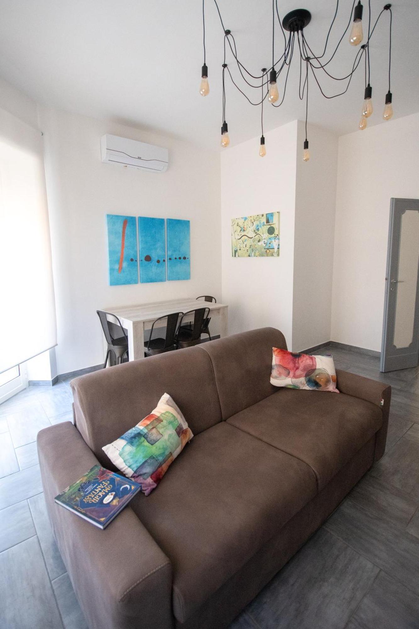 Casa Vacanze Family House Posizione Centralissima شيفيتافيكْيا المظهر الخارجي الصورة
