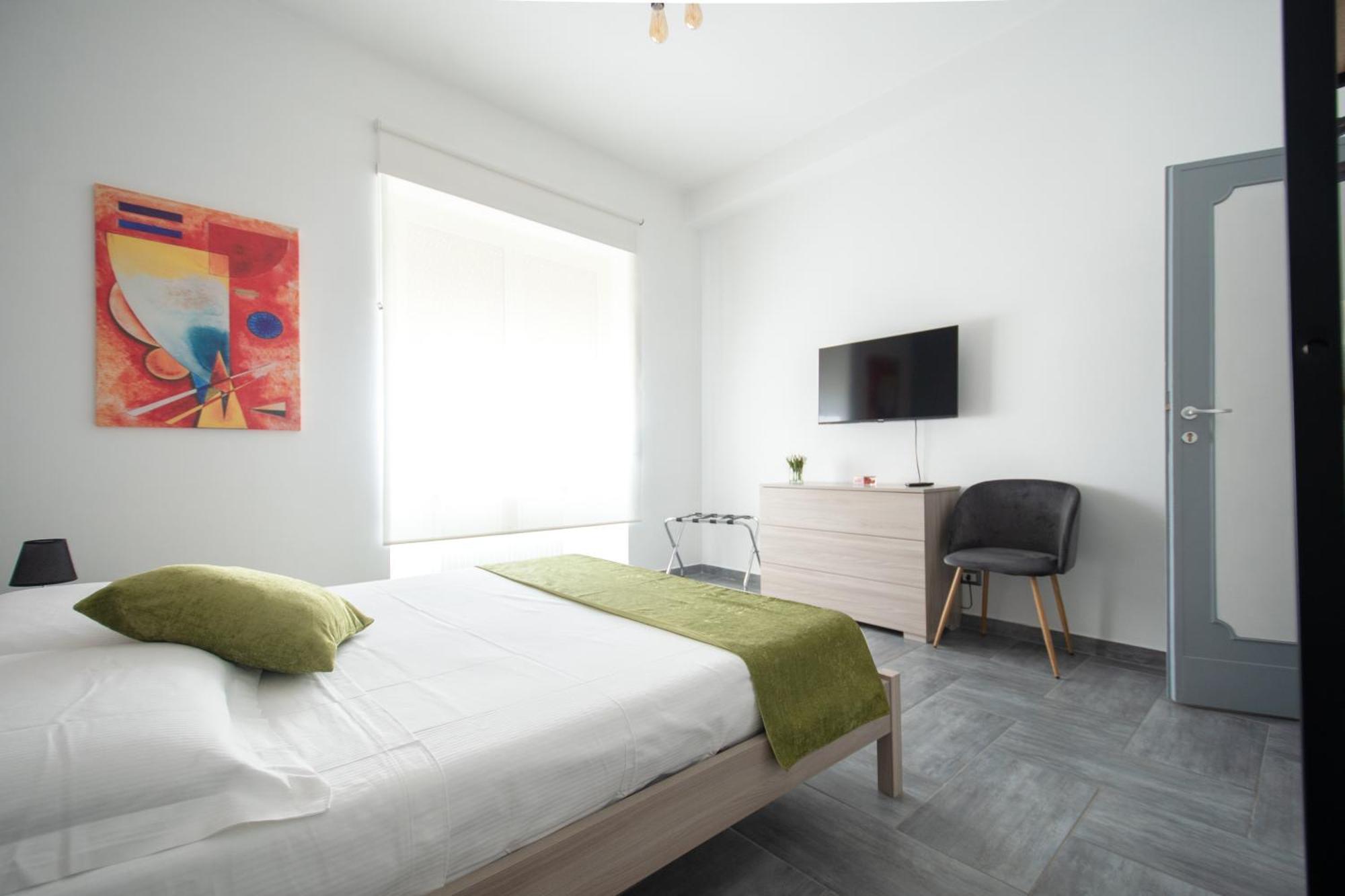 Casa Vacanze Family House Posizione Centralissima شيفيتافيكْيا المظهر الخارجي الصورة