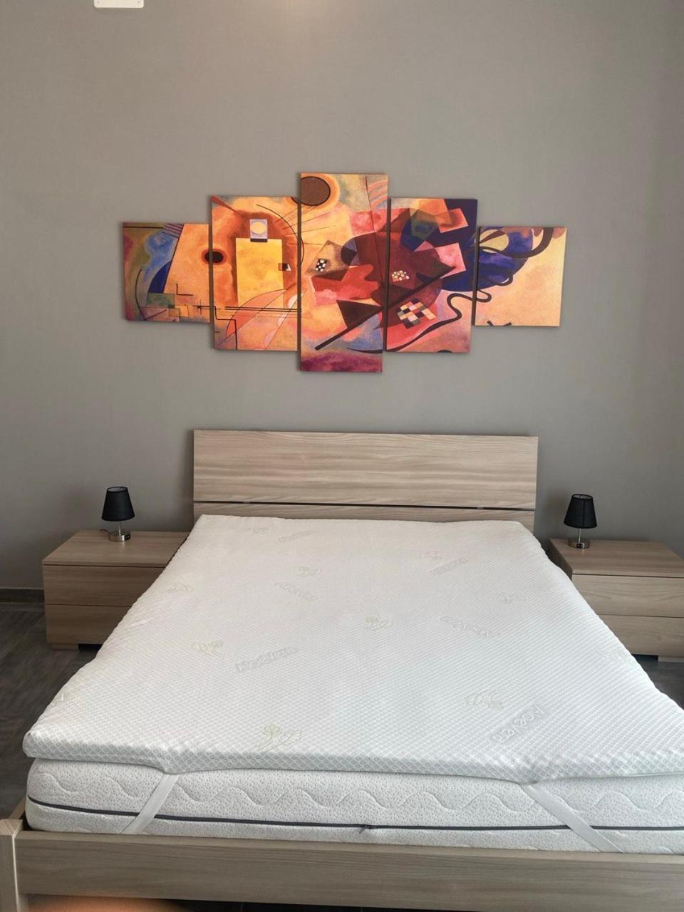 Casa Vacanze Family House Posizione Centralissima شيفيتافيكْيا المظهر الخارجي الصورة
